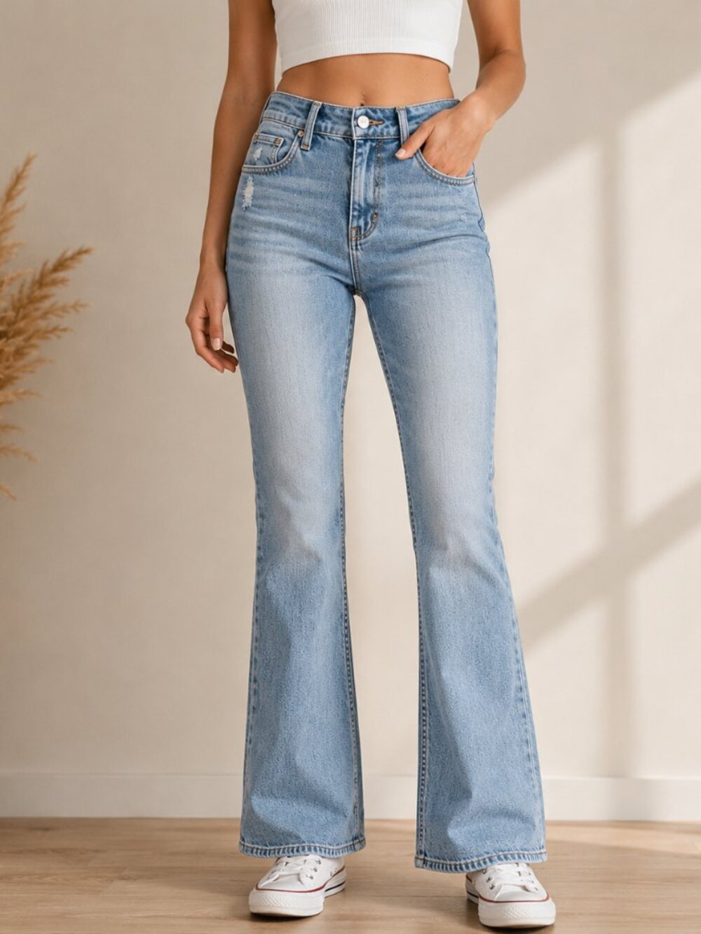Abercrombie & Fitch The ’70s Vintage Flare Jeans | Ultra High Rise | Light Wash